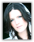 Carrie Manolakos
